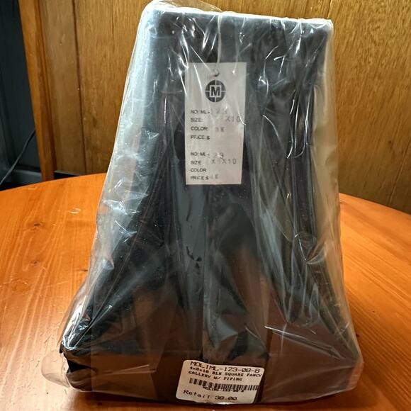 NWT - Monterlite Hand Made Black Shade - Picture 1 of 9